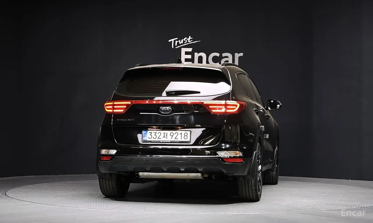 Kia Sportage SIGNATURE GRAVITY/ КАМЕРИ / ОБДУХ /, снимка 4 - Автомобили и джипове - 55752516