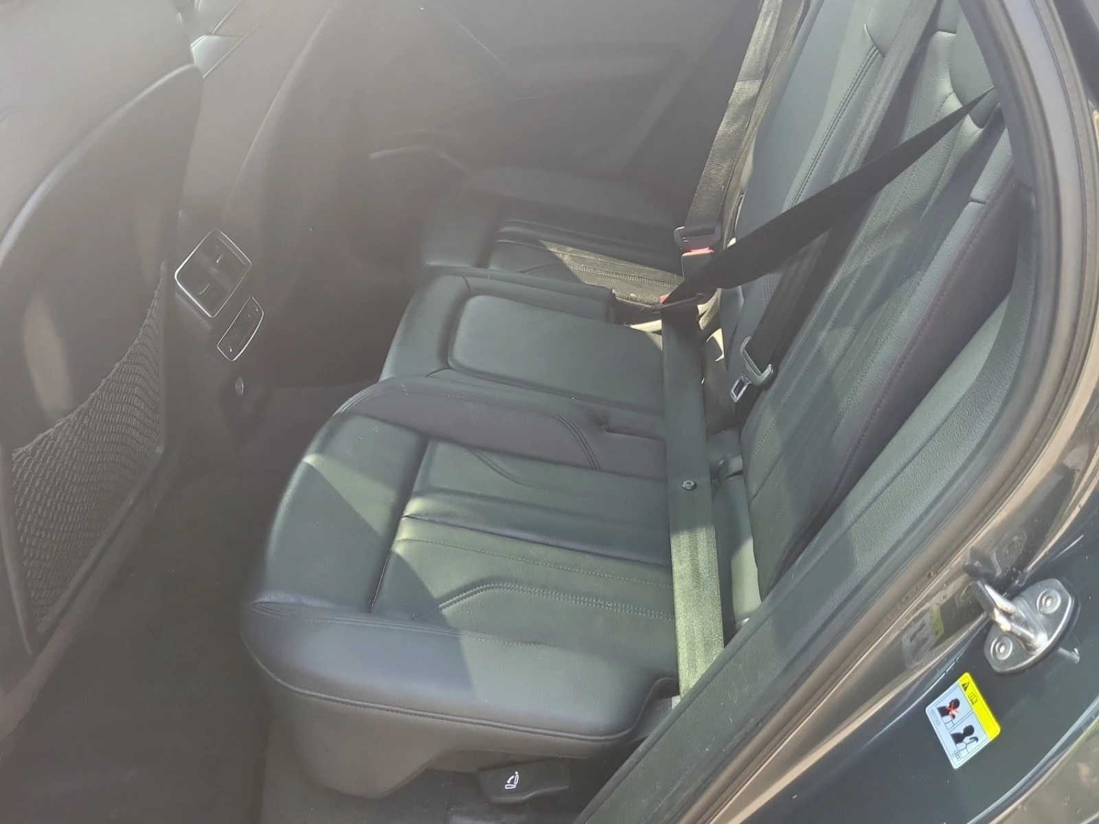 Audi Q5 Technik S Tronic/CARFAX/ПОДГРЕВ/ПАНОРАМА/ДИГИТАЛ, снимка 12 - Автомобили и джипове - 55906287
