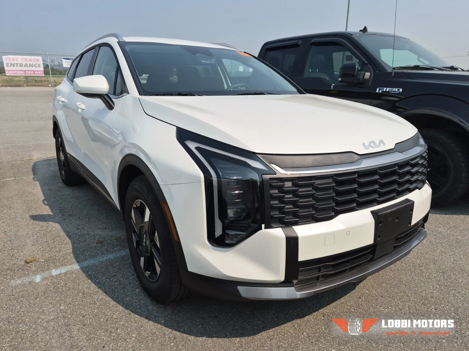 Kia Sportage, снимка 2 - Автомобили и джипове - 56018380