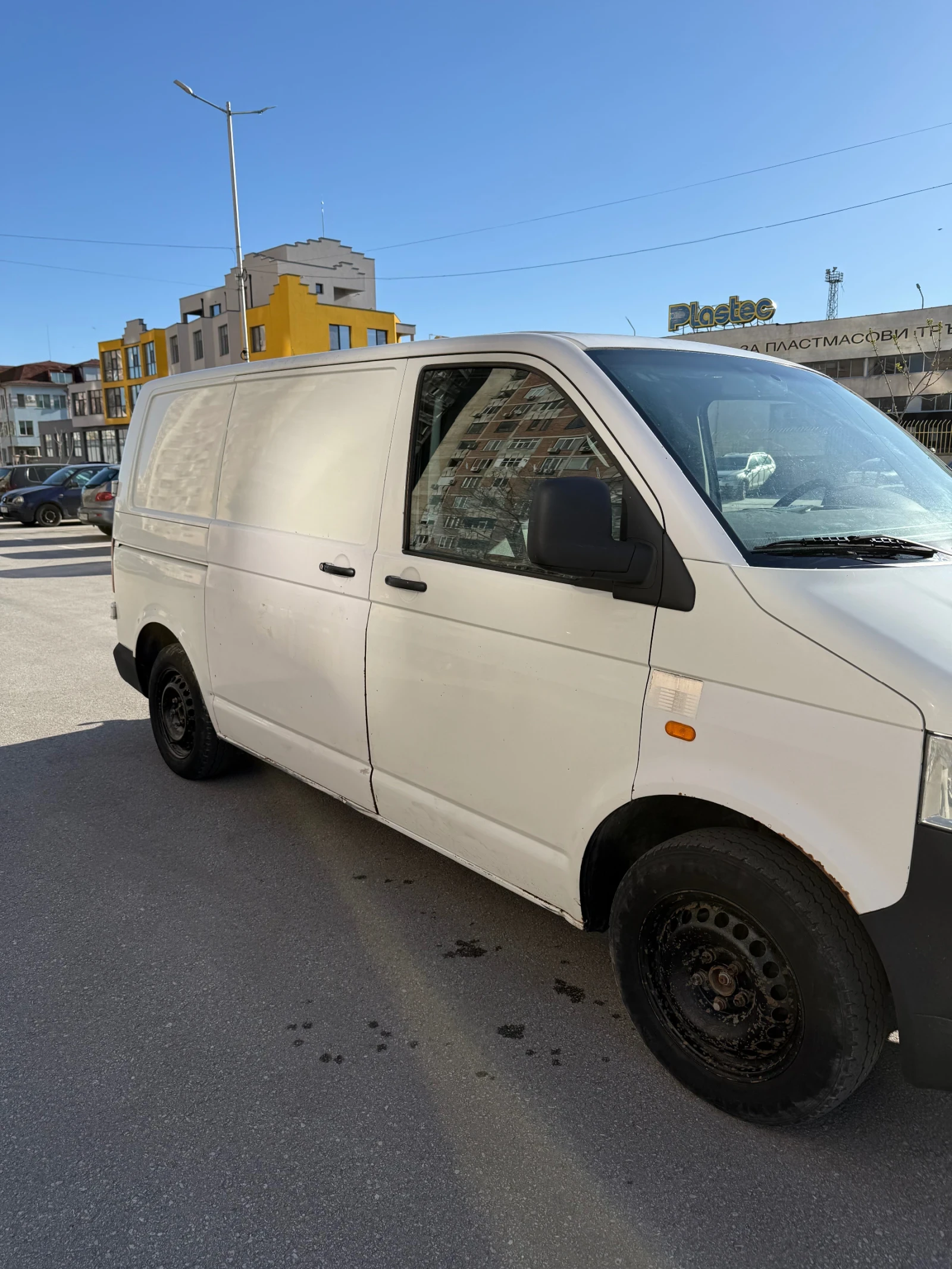VW T5 1.9tdi, снимка 4 - Бусове и автобуси - 54131638