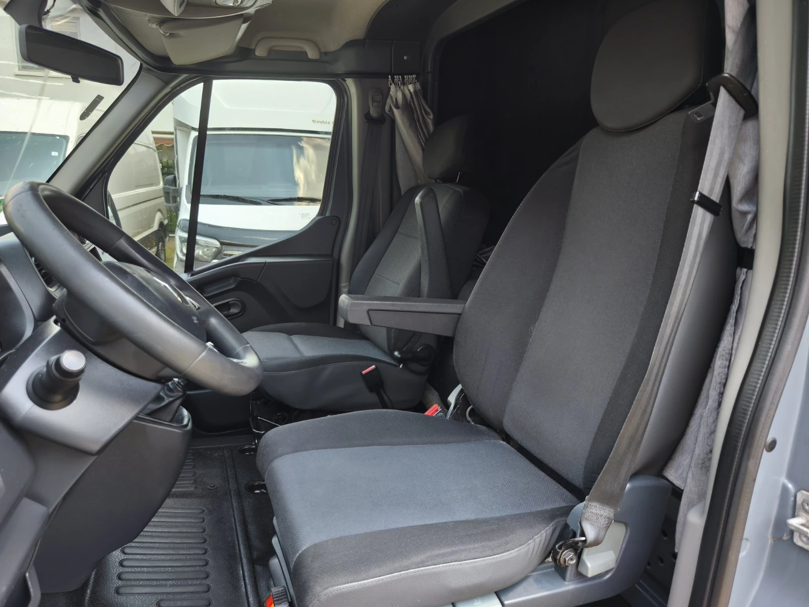 Renault Master НАЛИЧЕН//ЛИЗИНГ//10 ПАЛЕТА, снимка 5 - Бусове и автобуси - 55019110