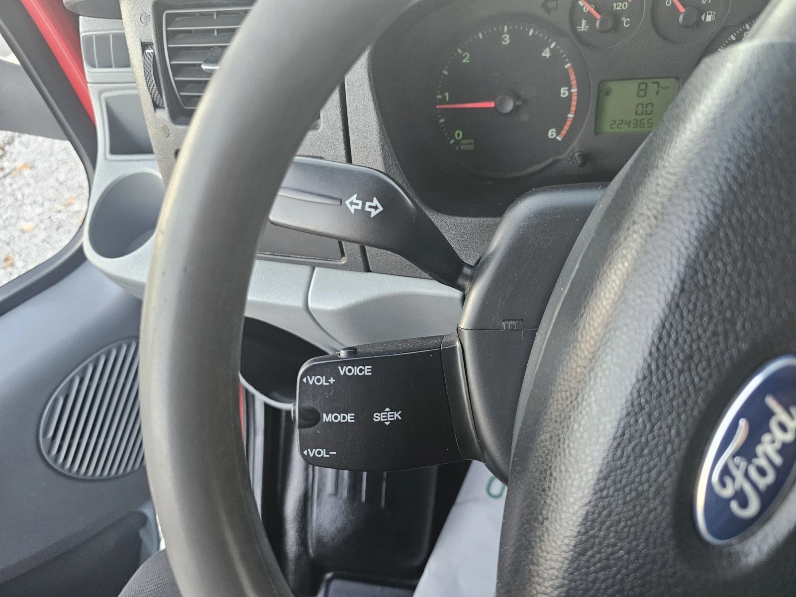 Ford Transit 3.2CDTi/САМОСВАЛ/КЛИМА, снимка 13 - Бусове и автобуси - 56637824