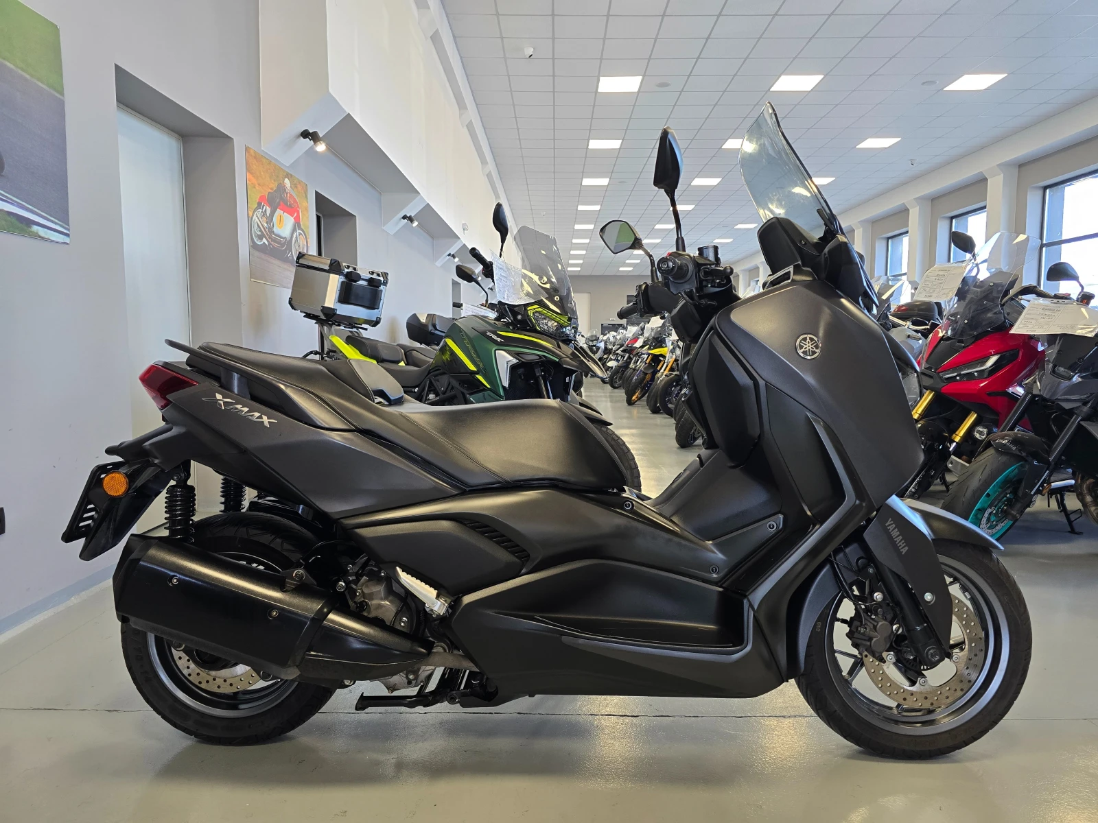 Yamaha X-max 300ie, ABS, 2023г., снимка 3 - Мотоциклети и мототехника - 55323899