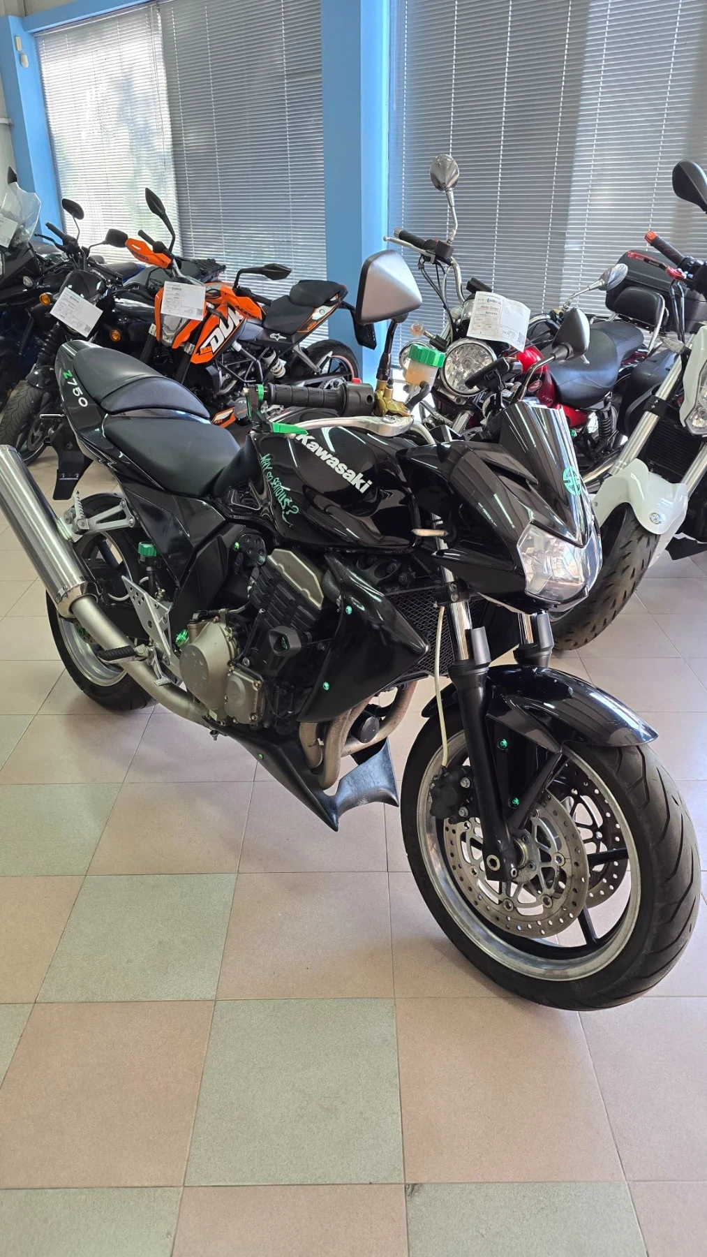 Kawasaki Z 750 i Лизинг !, снимка 3 - Мотоциклети и мототехника - 55941723