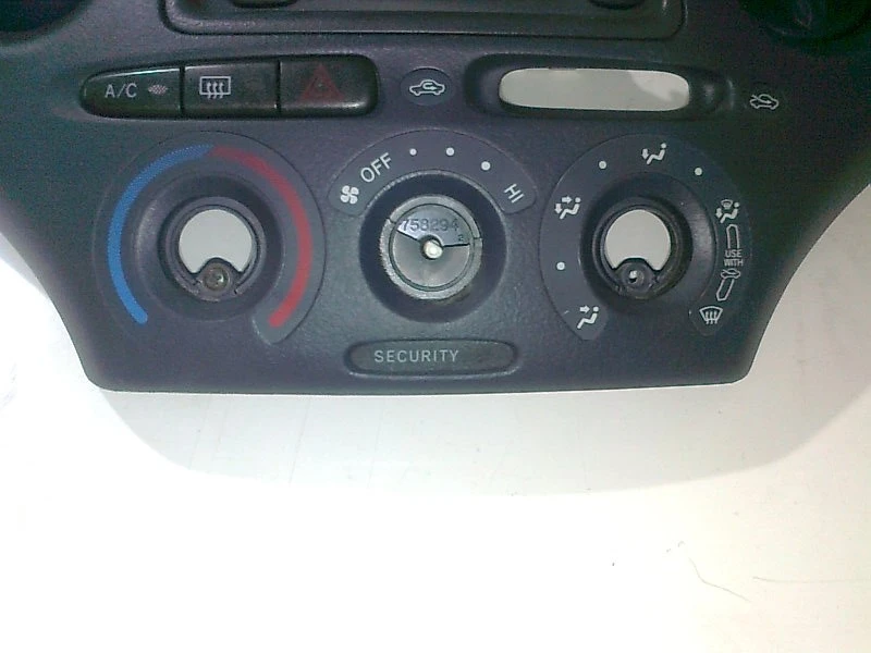 ���������� ��������,����������� �� ������ ���� 1.0 vvti  | Mobile.bg � ����������� 1