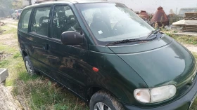     Nissan Serena 7  