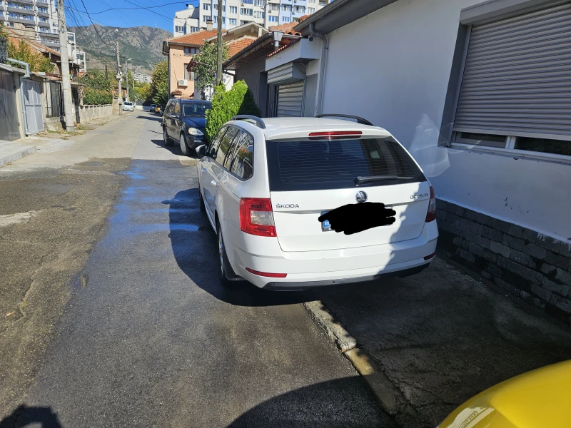 Skoda Octavia 1.6TDI  DSG (KATO НОВА), снимка 7 - Автомобили и джипове - 45728665