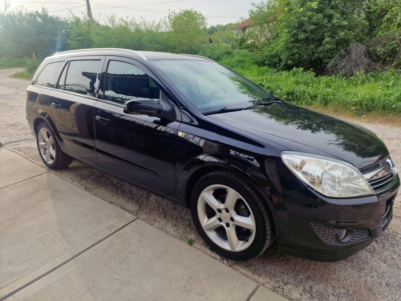 Opel Astra 1.7CDTi= COSMO= , снимка 4 - Автомобили и джипове - 46845383