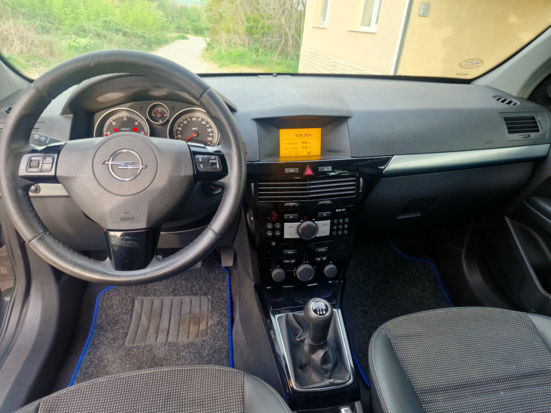Opel Astra 1.7CDTi= COSMO= , снимка 12 - Автомобили и джипове - 46353830