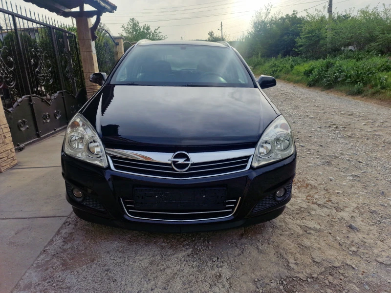 Opel Astra 1.7CDTi= COSMO= , снимка 2 - Автомобили и джипове - 46845383