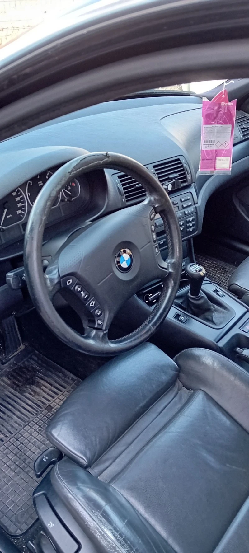 BMW 320, снимка 4 - Автомобили и джипове - 46228096