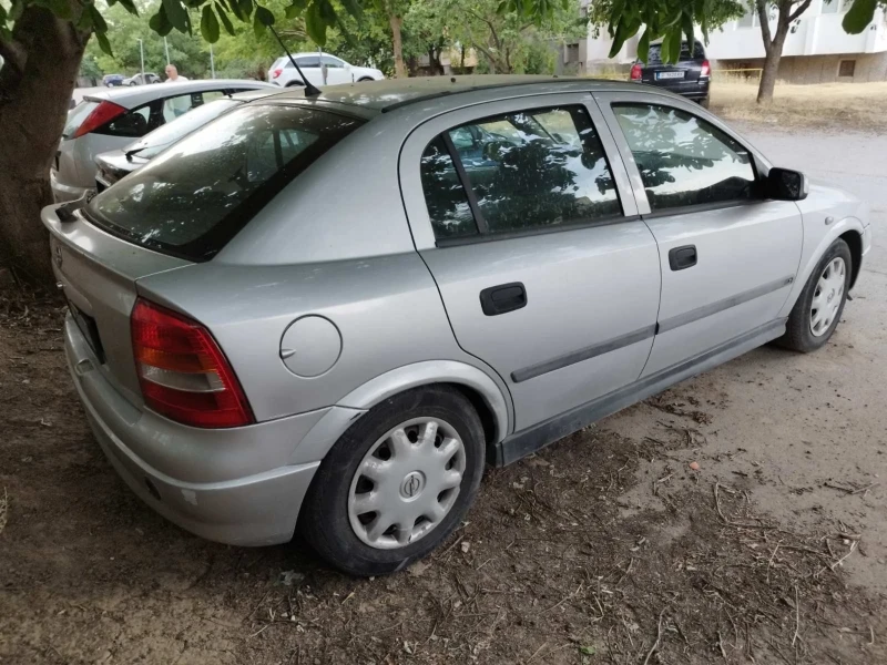 Opel Astra 1, 8 газ/бензин 116 к.с., снимка 2 - Автомобили и джипове - 47358133