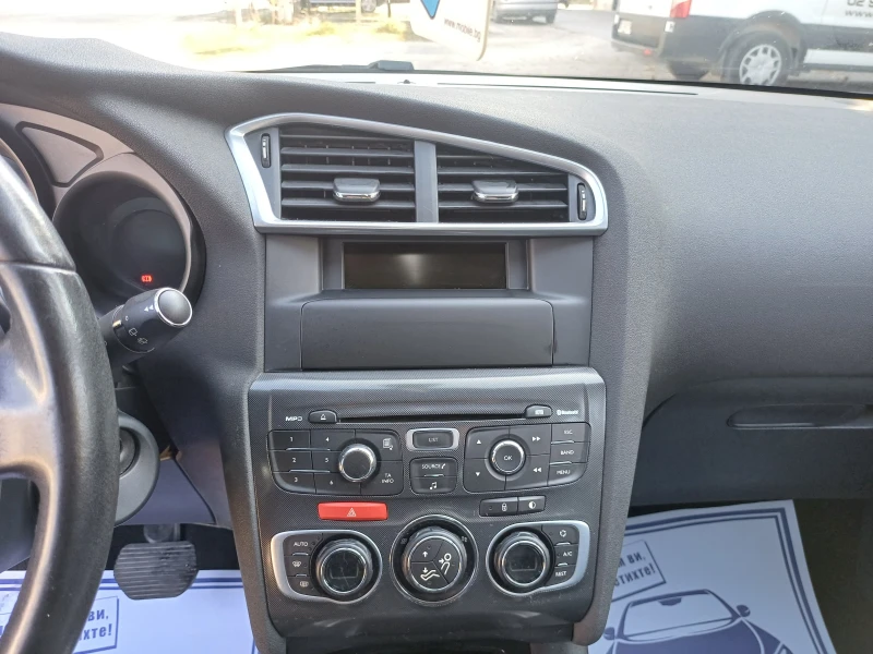 Citroen C4 1.6HDI.AVTOMAT, снимка 12 - Автомобили и джипове - 47790053