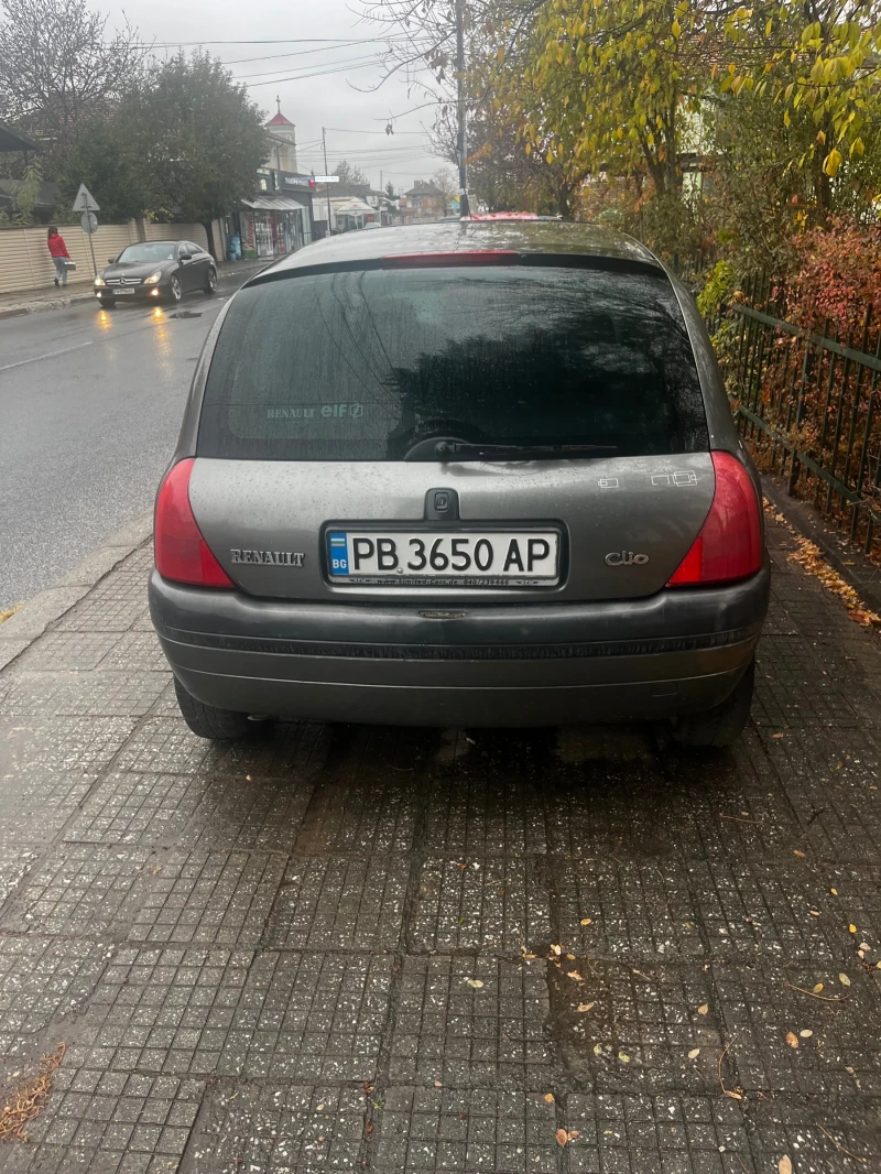 Renault Clio, снимка 2 - Автомобили и джипове - 47967184