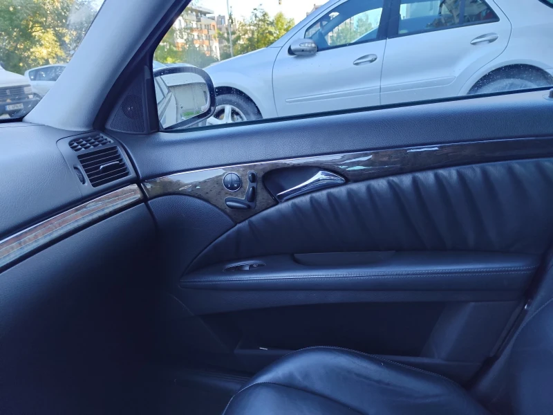 Mercedes-Benz E 500, снимка 8 - Автомобили и джипове - 48368184