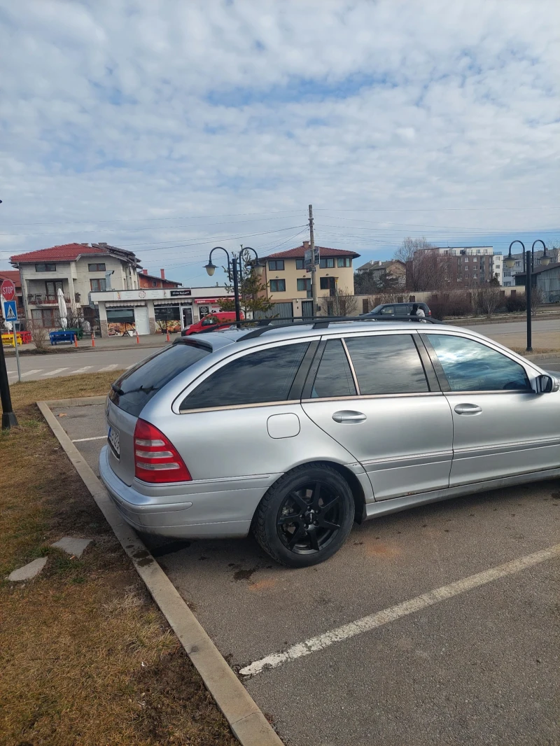 Mercedes-Benz C 240  ГАЗ/БЕНЗИН, снимка 7 - Автомобили и джипове - 48834619