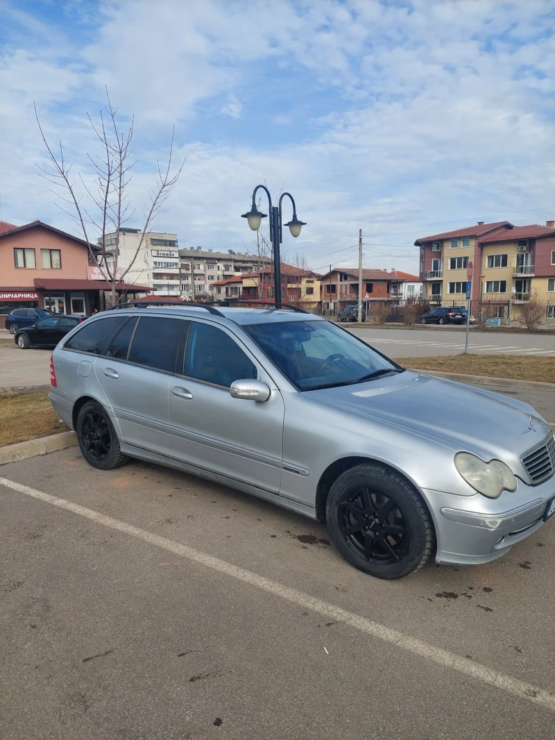 Mercedes-Benz C 240  ГАЗ/БЕНЗИН, снимка 3 - Автомобили и джипове - 48834619