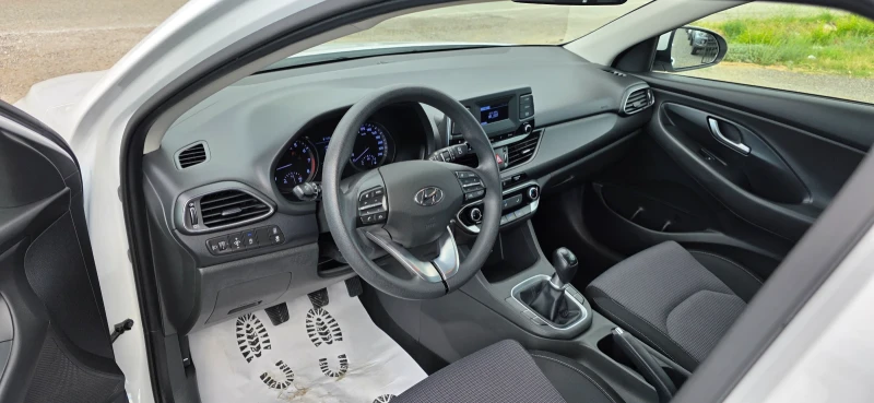 Hyundai I30 1.5 GDI-110hp, снимка 7 - Автомобили и джипове - 50218000