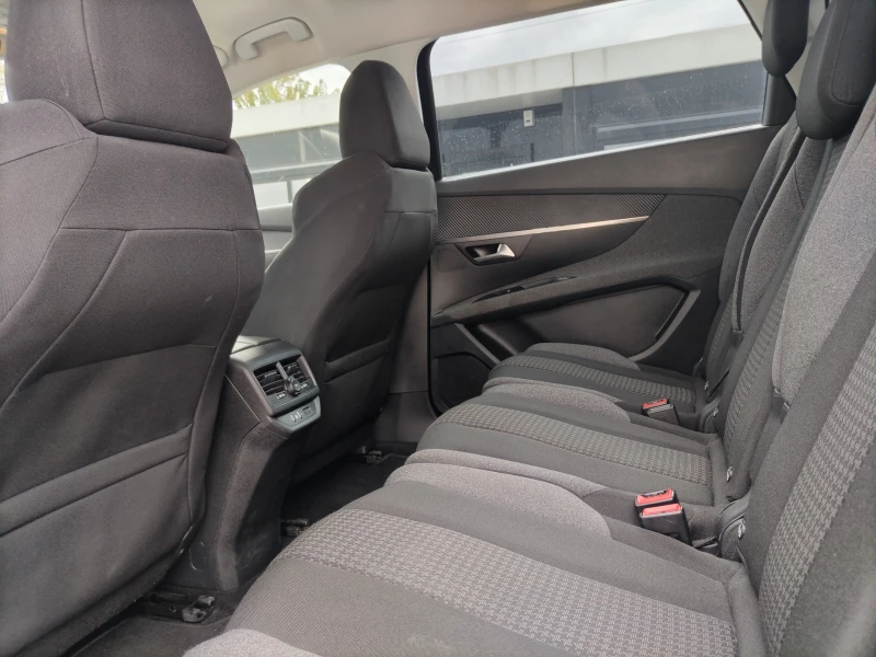 Peugeot 5008  ACTIVE 1.5 BlueHDI 130 EAT8, снимка 13 - Автомобили и джипове - 52053072