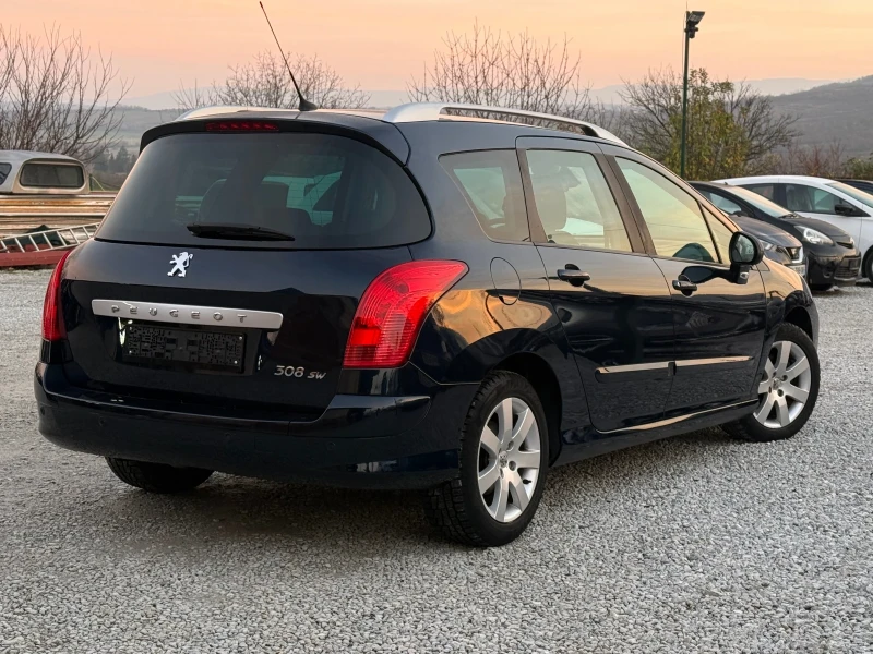 Peugeot 308 1.6HDI НАВИ ПАНО ПАРКТРОНИК, снимка 3 - Автомобили и джипове - 52793346