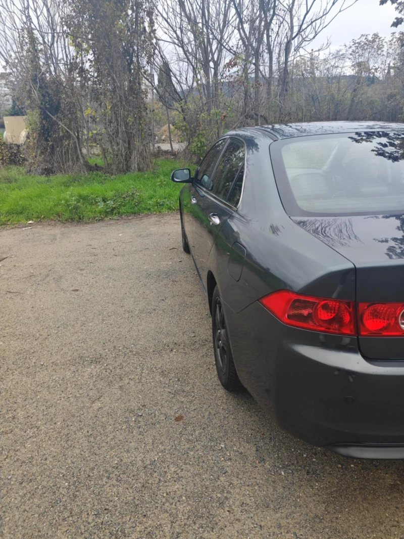 Honda Accord, снимка 9 - Автомобили и джипове - 52803756