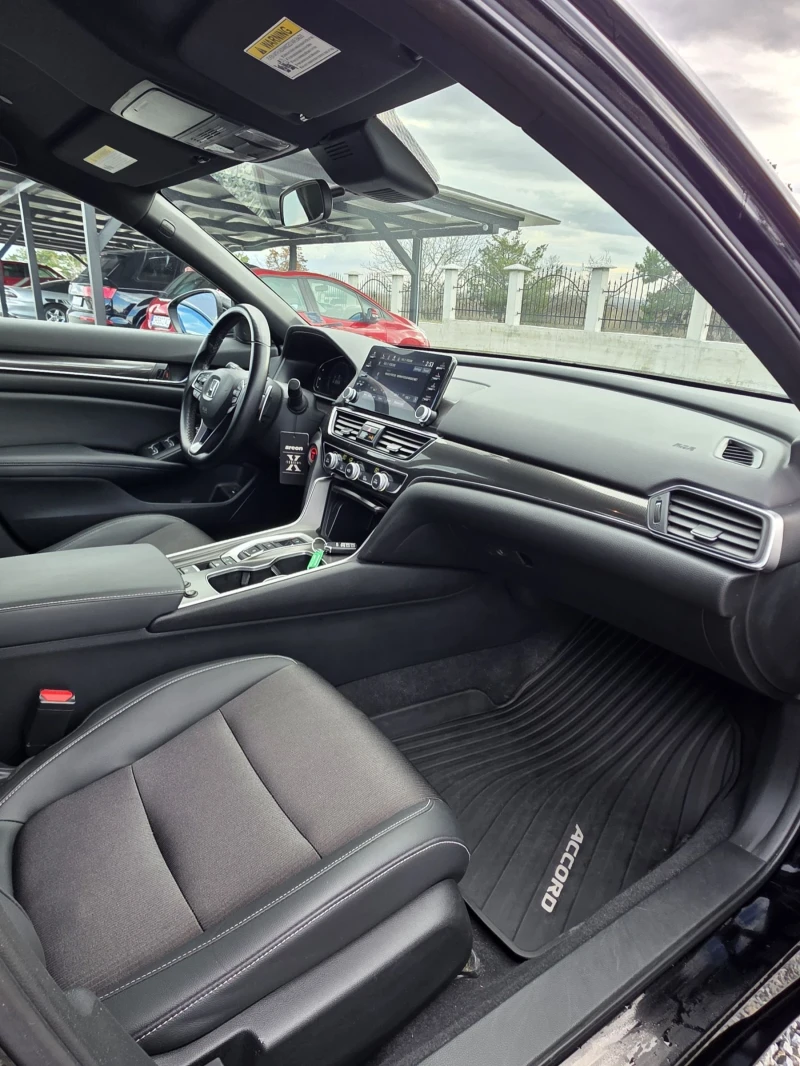 Honda Accord HYBRID, снимка 10 - Автомобили и джипове - 53404895
