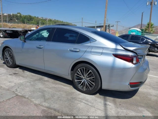 Lexus ES 300 300H, снимка 14 - Автомобили и джипове - 48098953