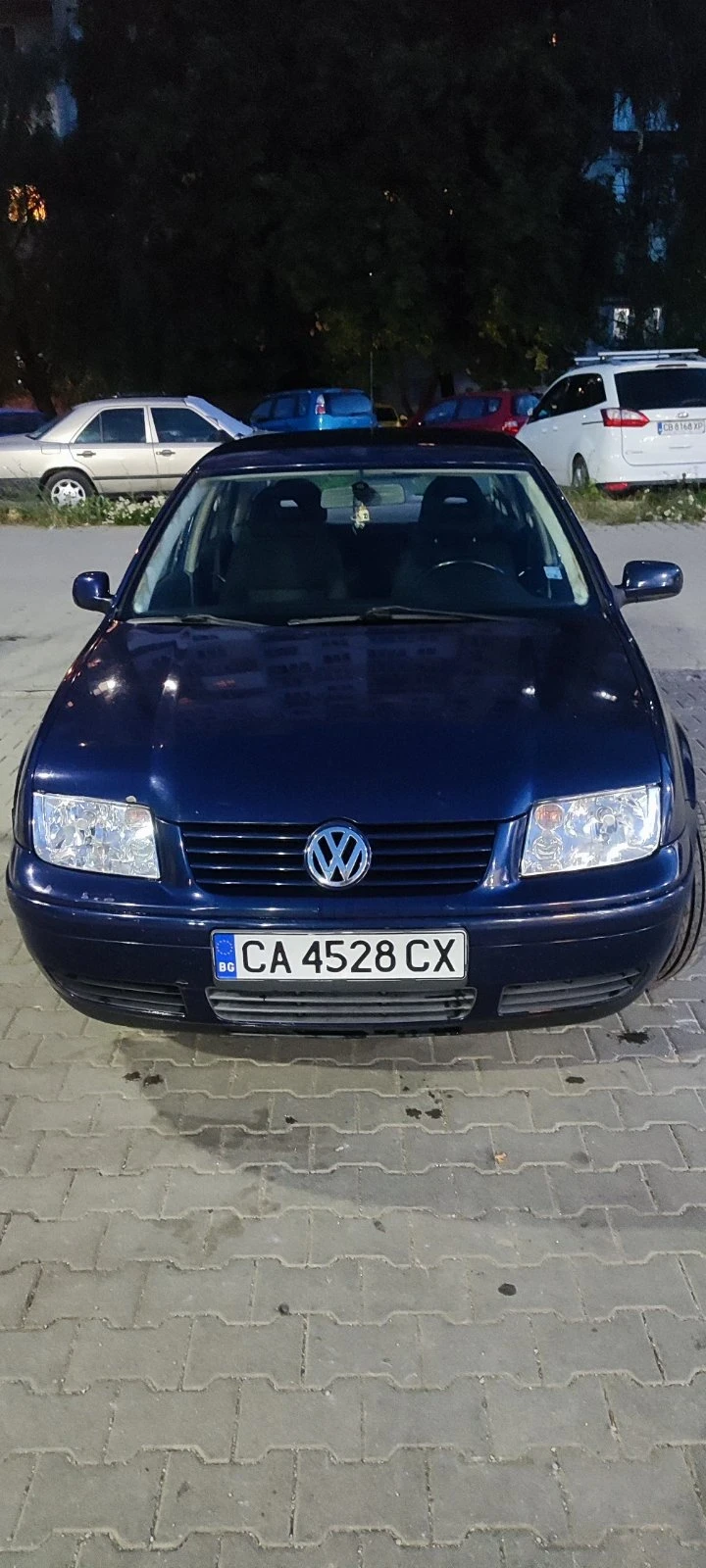 VW Bora, снимка 2 - Автомобили и джипове - 56144229
