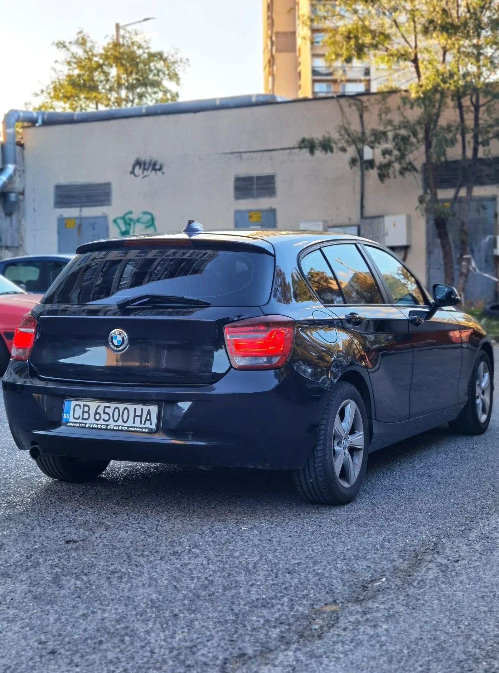 BMW 120 SPORT BLACK - изображение 5