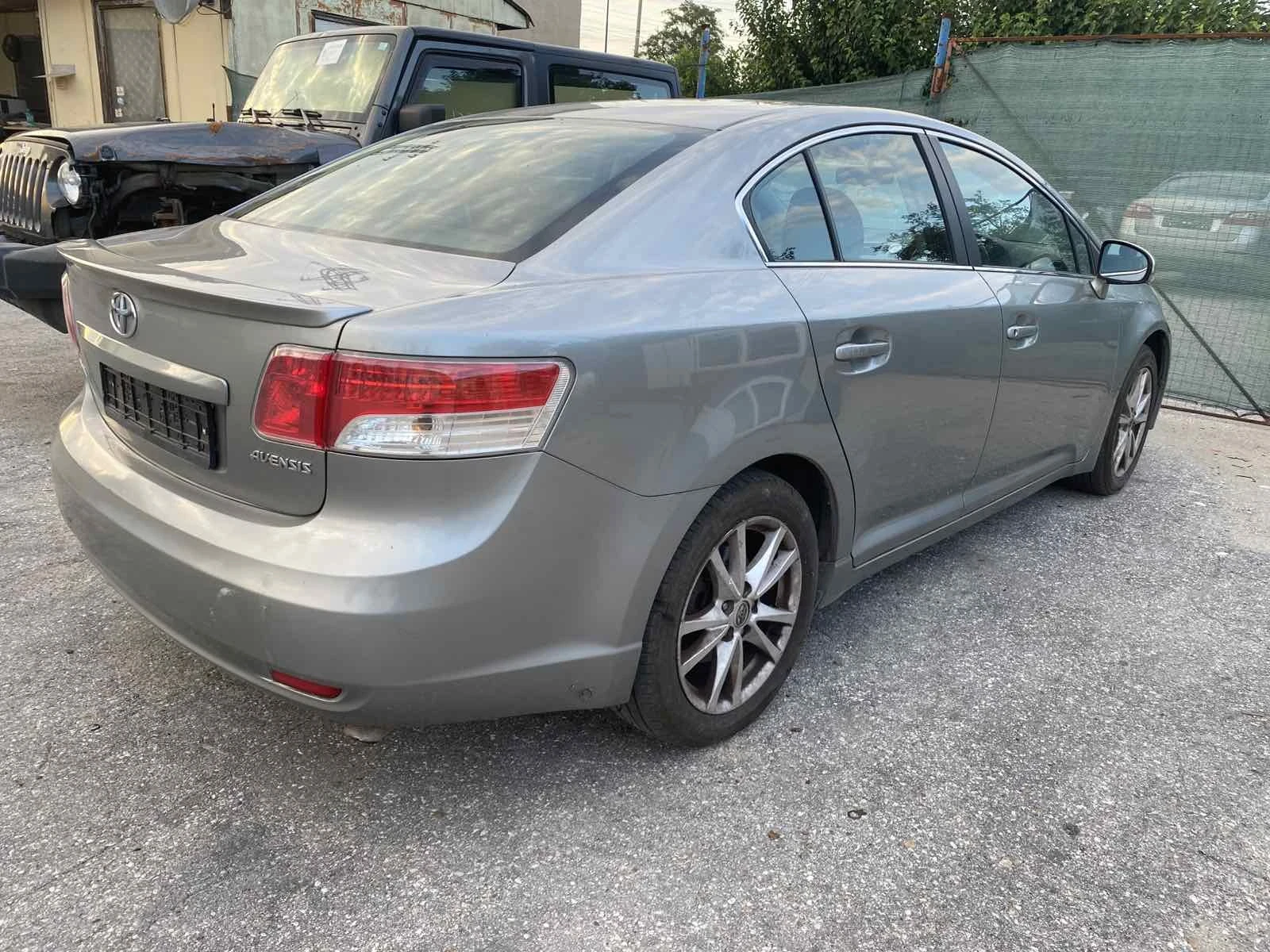Toyota Avensis 2.0 d4d  - изображение 3