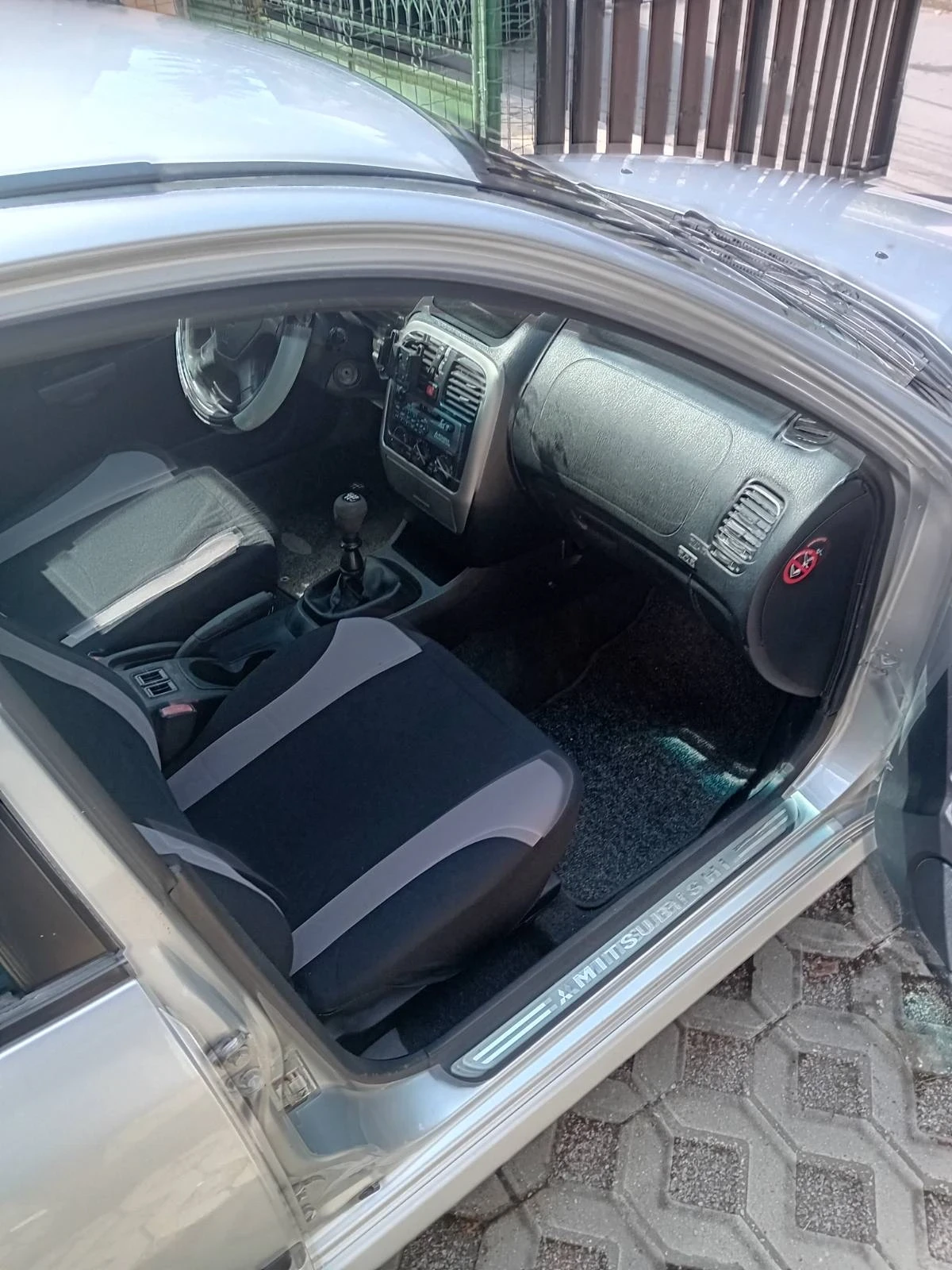 Mitsubishi Carisma  - изображение 3