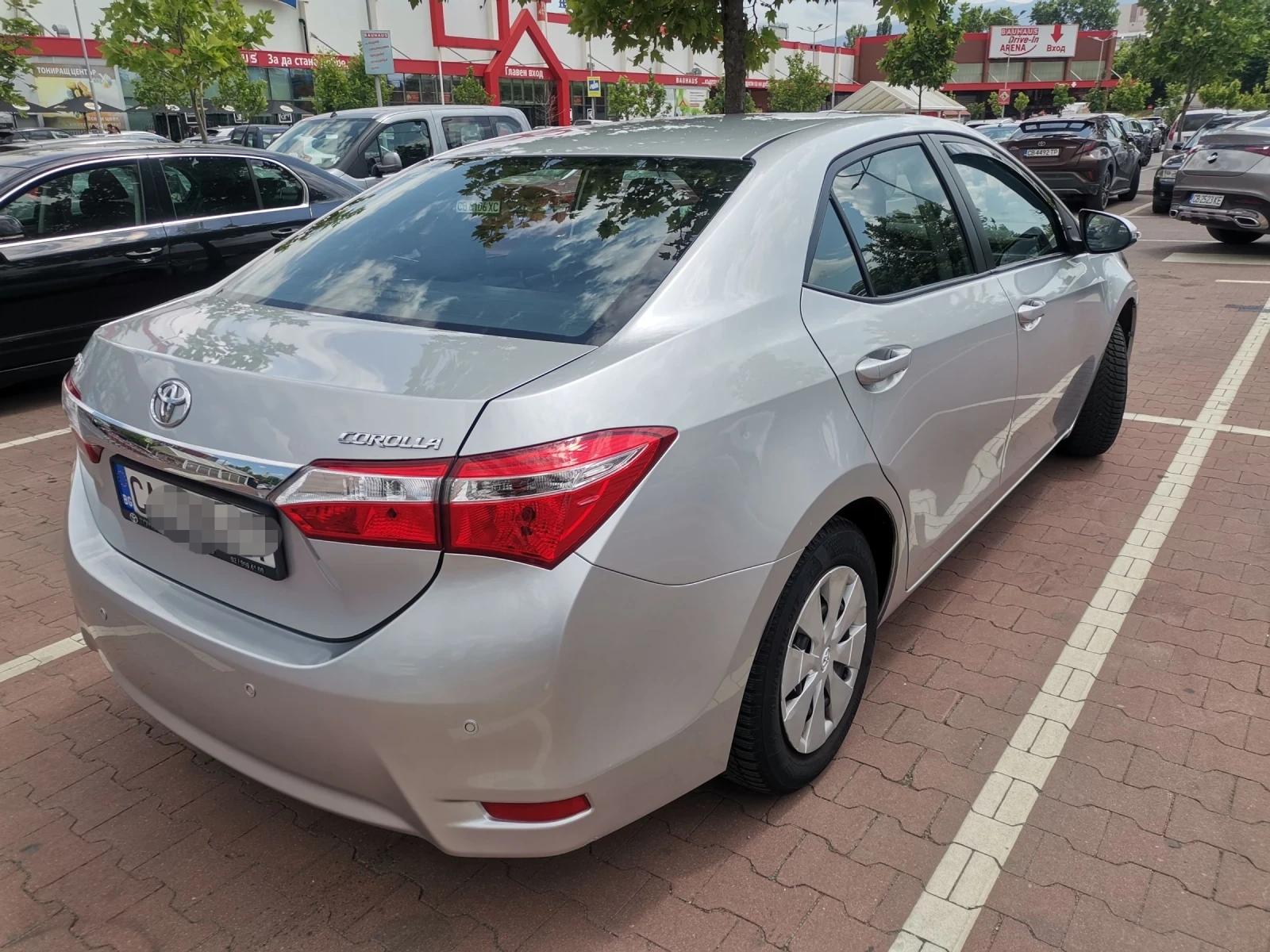 Toyota Corolla От Тойота-България - изображение 6