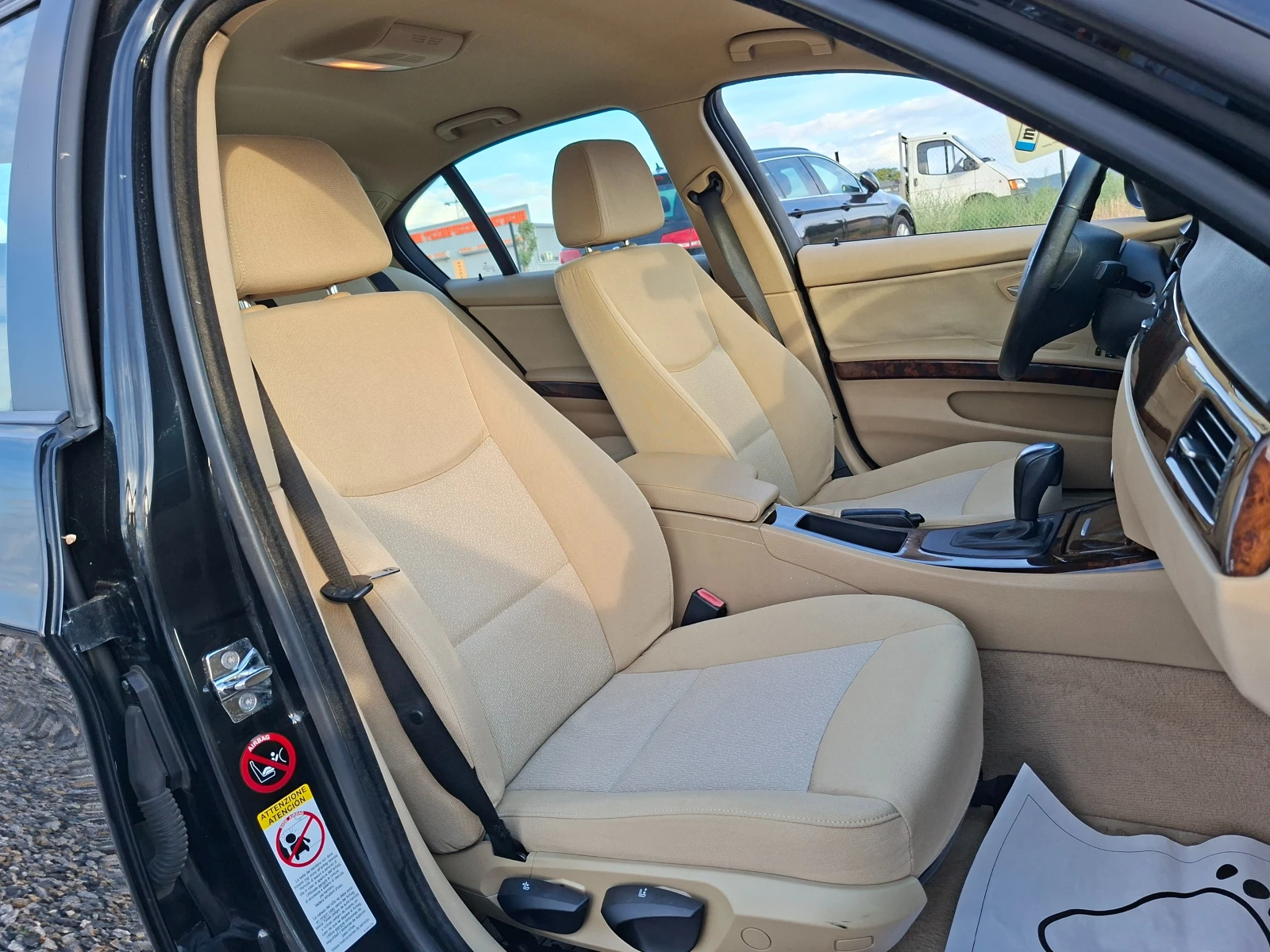 BMW 320 2.0D* AUTOMATIC* 36м. х 127EUR.* , снимка 13 - Автомобили и джипове - 51594286
