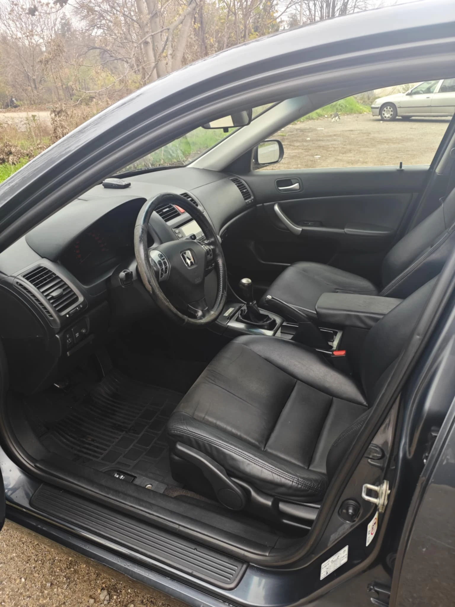 Honda Accord | Mobile.bg � ����������� 4