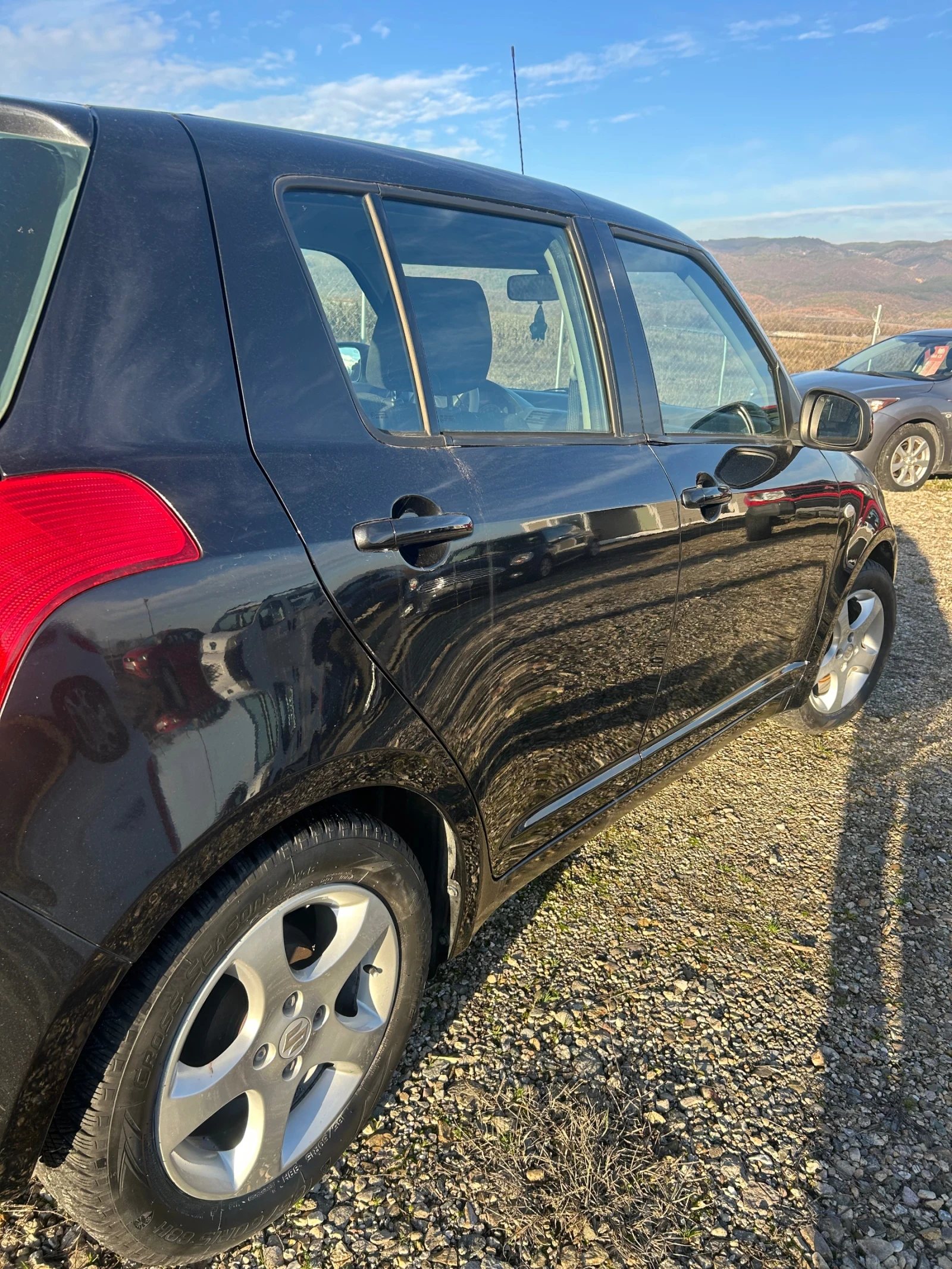 Suzuki Swift | Mobile.bg � ����������� 4