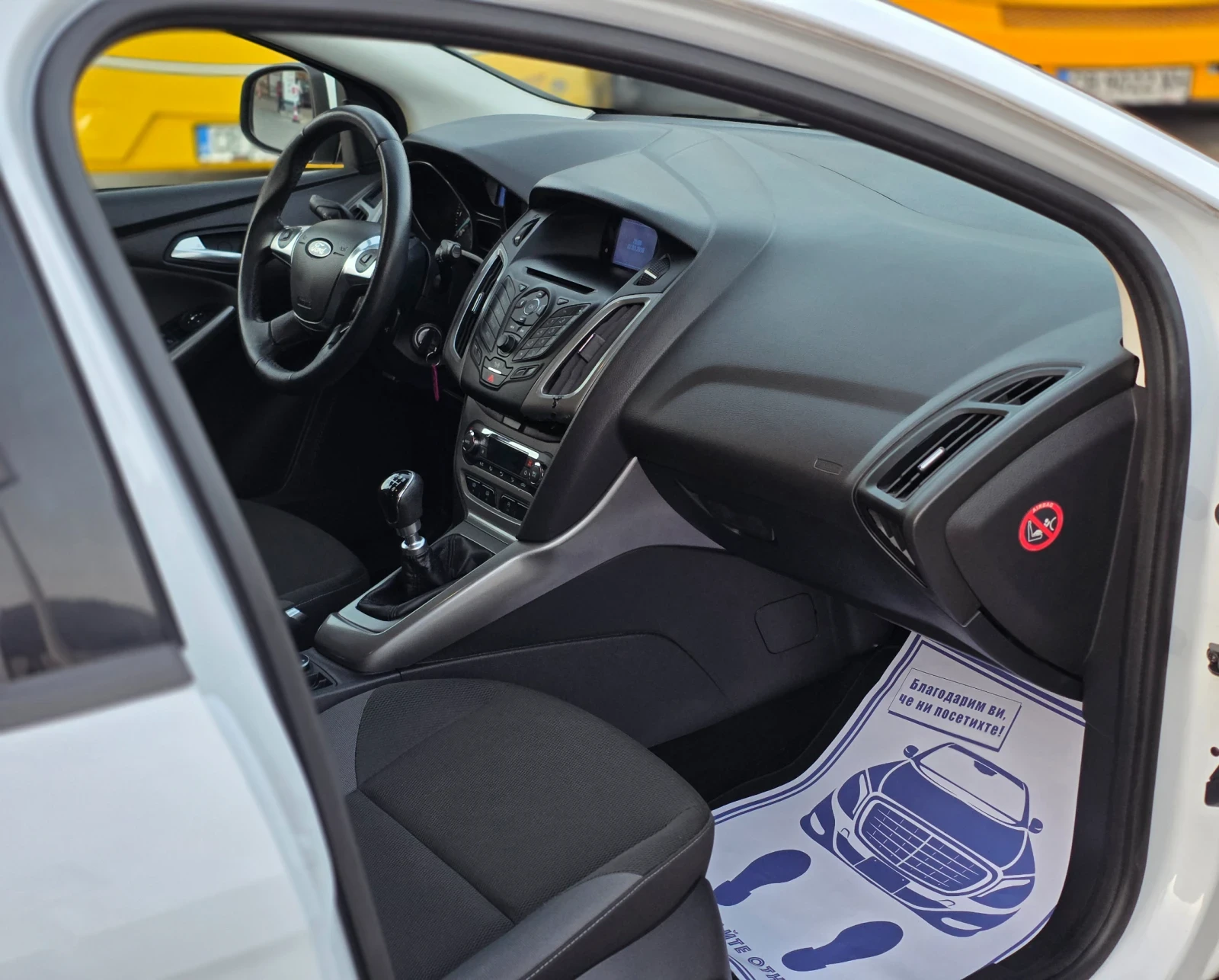 Ford Focus 1.6TDCI 116hp * Facelift * , снимка 13 - Автомобили и джипове - 53847319