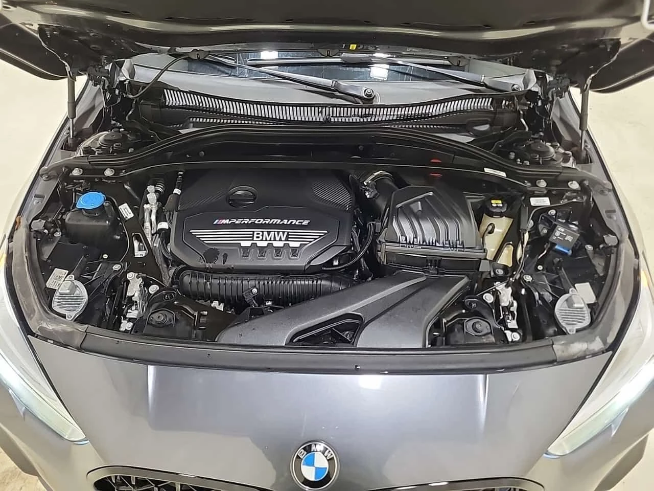 BMW 235 * M235I XDRIVE * Distronic * Подгреви * CARFAX * , снимка 15 - Автомобили и джипове - 53878293