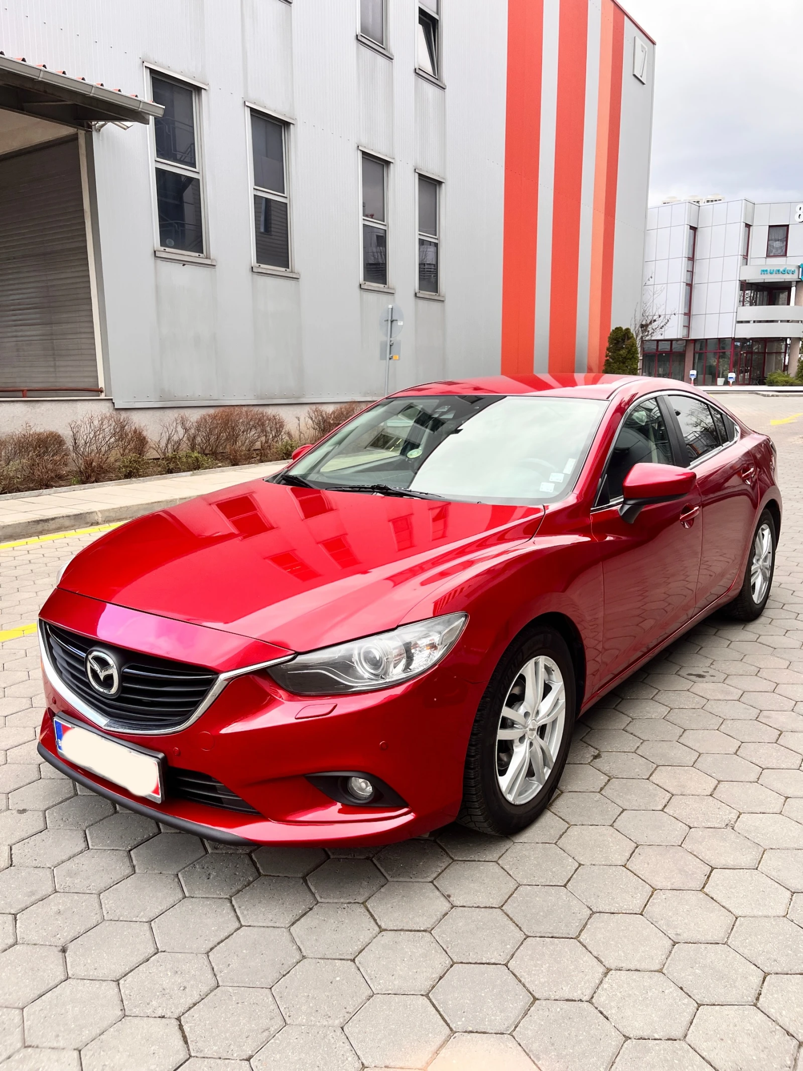 Mazda 6, снимка 8 - Автомобили и джипове - 54350650