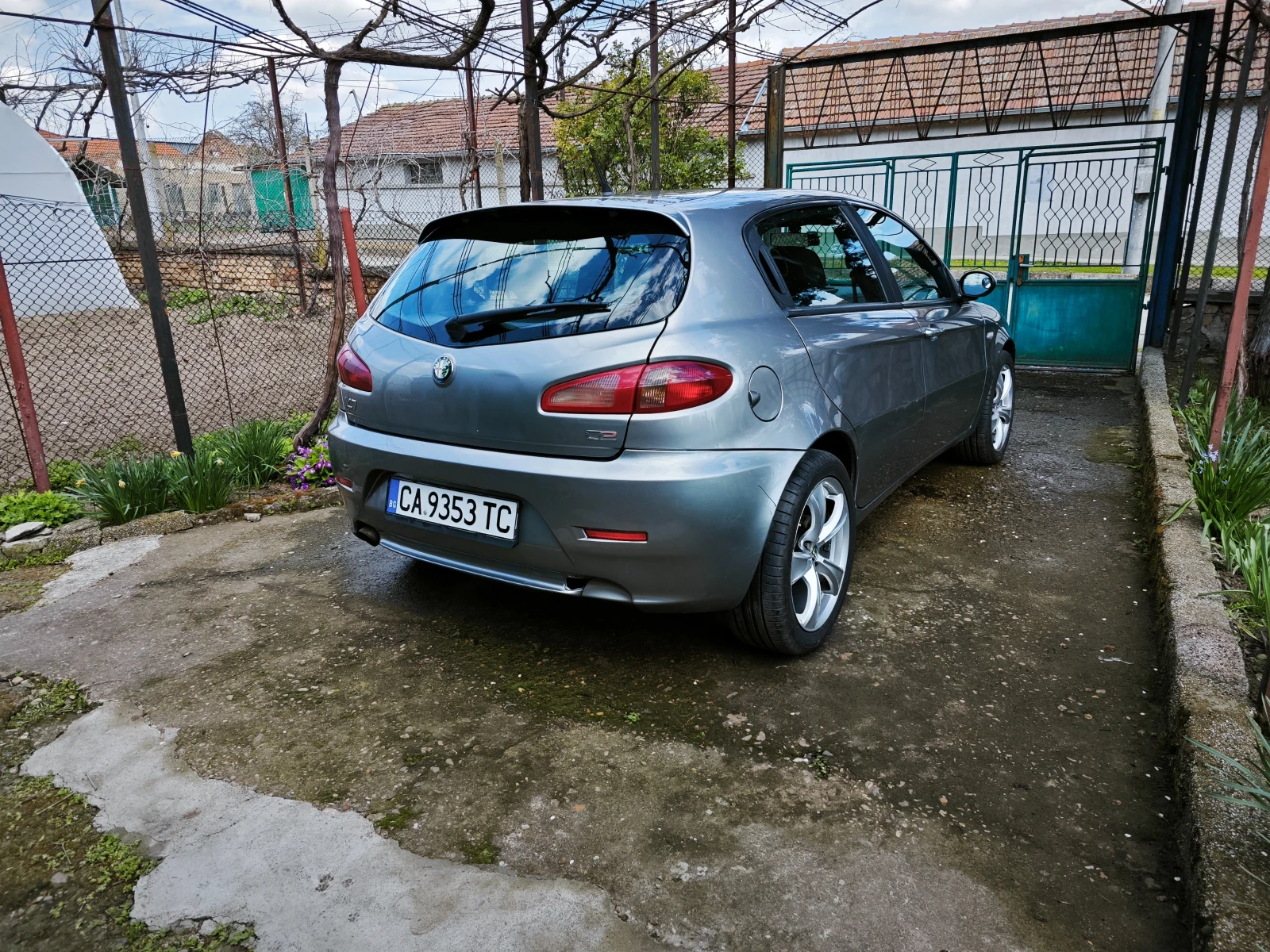 Alfa Romeo 147 Q2, снимка 8 - Автомобили и джипове - 54184016