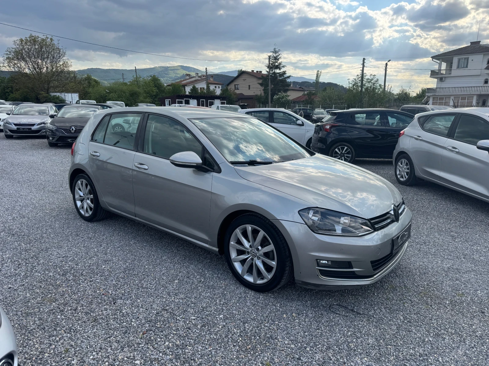 VW Golf VII 1.6TDi Highline , снимка 9 - Автомобили и джипове - 54346043