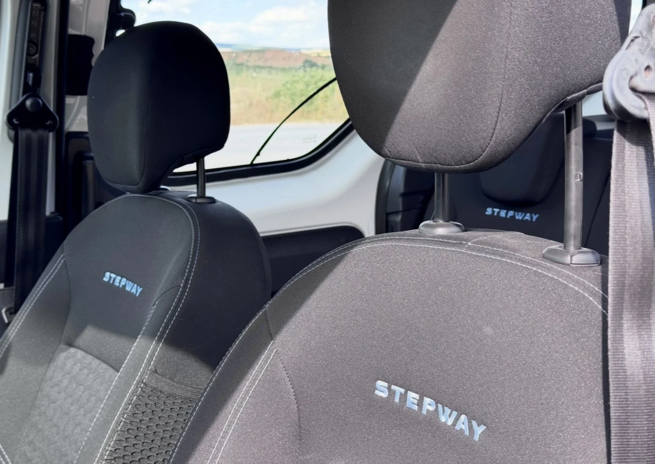 Dacia Dokker 1.5DCI / STEPWAY, снимка 11 - Автомобили и джипове - 55419717