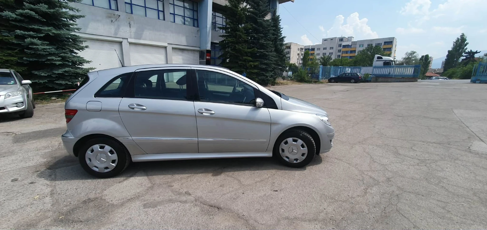 Mercedes-Benz B 150, снимка 5 - Автомобили и джипове - 56275261