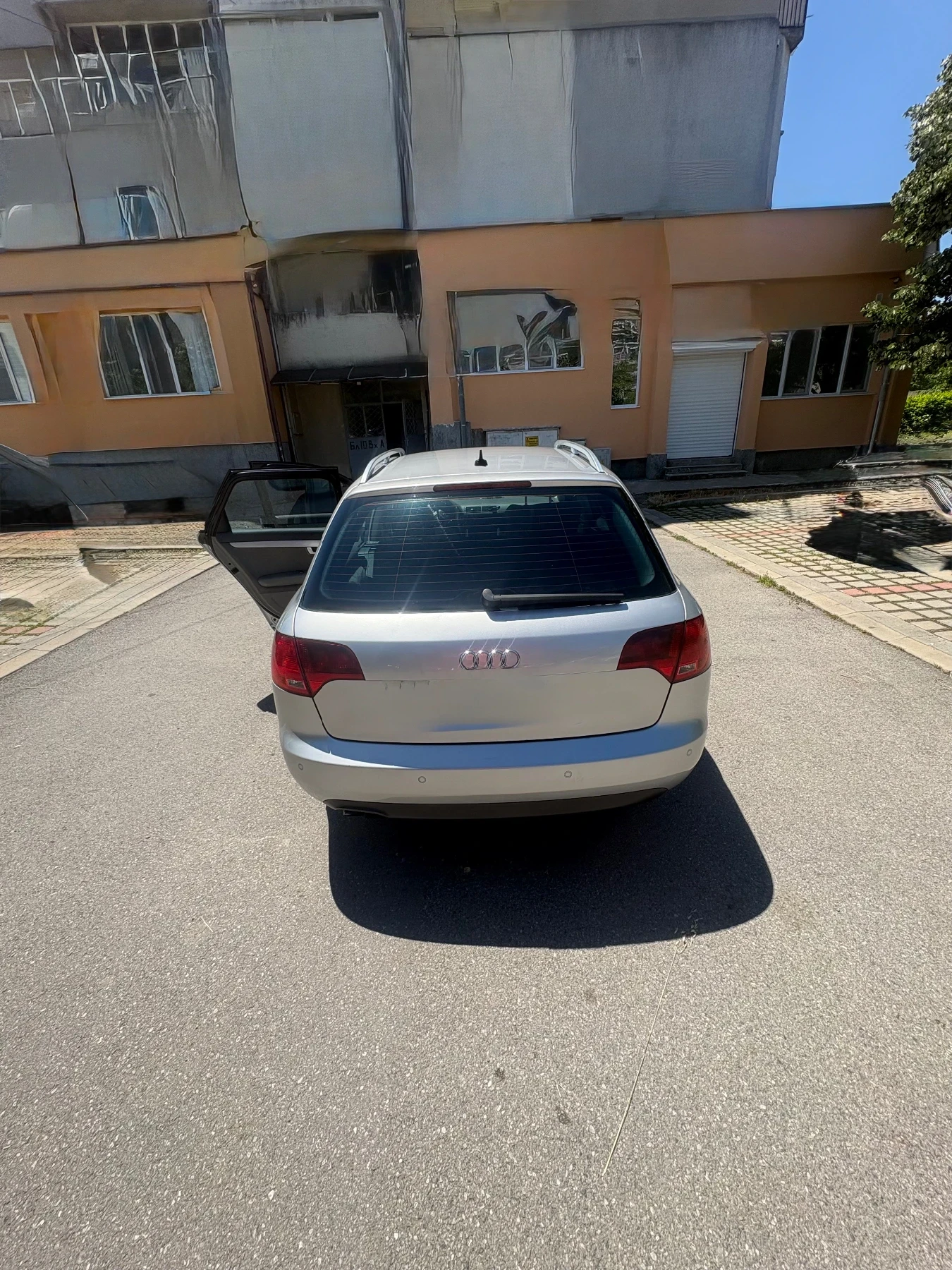 Audi A4 | Mobile.bg � ����������� 4