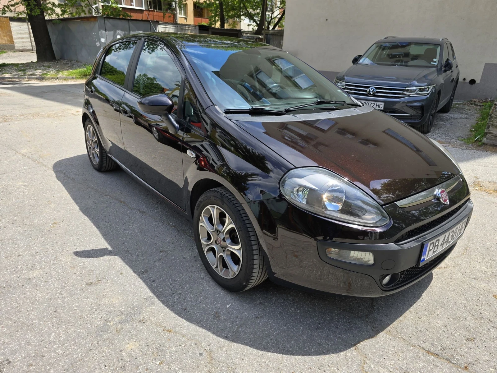 Fiat Punto Evo 1.4, снимка 11 - Автомобили и джипове - 55640355