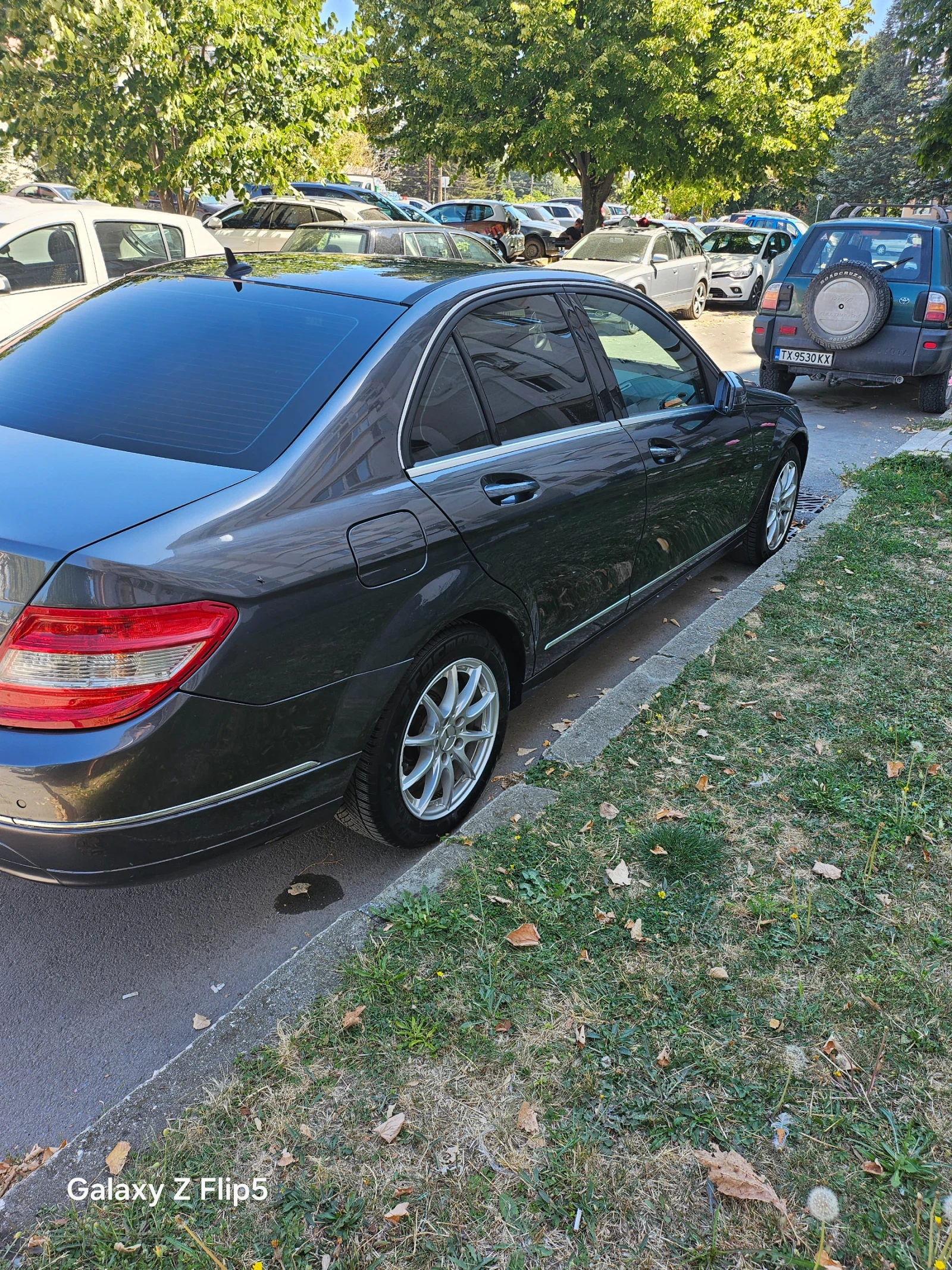 Mercedes-Benz C 200, снимка 3 - Автомобили и джипове - 55948338