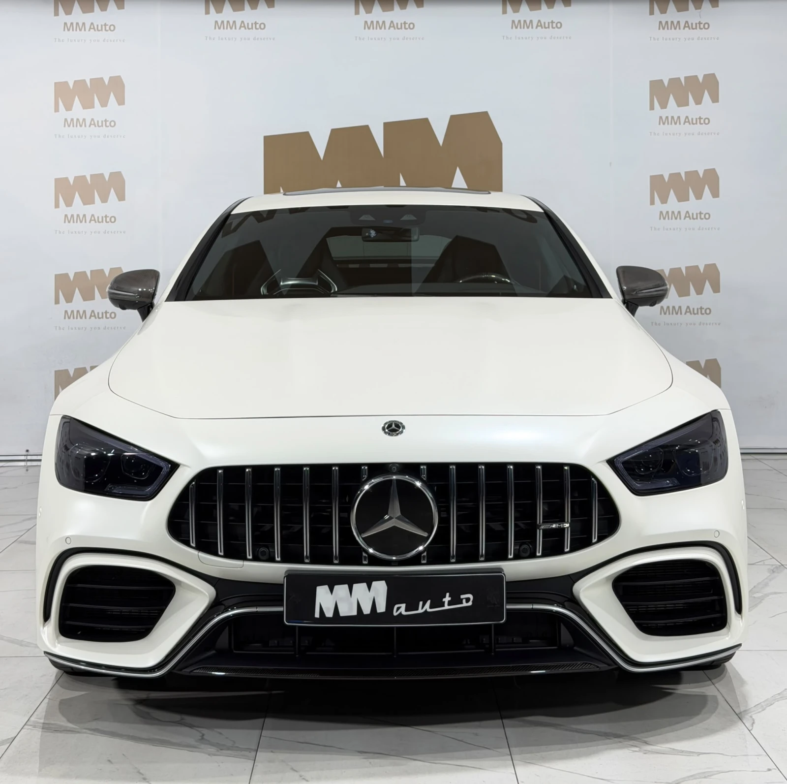 Mercedes-Benz AMG GT 63s* 4Matic* Ceramic* AERO* Carbon* HuD* Pano, снимка 3 - Автомобили и джипове - 56214799