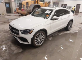  Mercedes-Benz GLC 30...