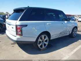 Land Rover Range rover  5.0L V8 SUPERCHARGED CARFAX АВТО КРЕДИТ  - 32800 лв. / 16770.37 € - 93252568 6
