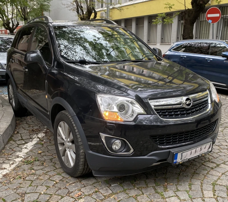 Opel Antara 2.2 CDTI AWD Automatic, снимка 2 - Автомобили и джипове - 47301804