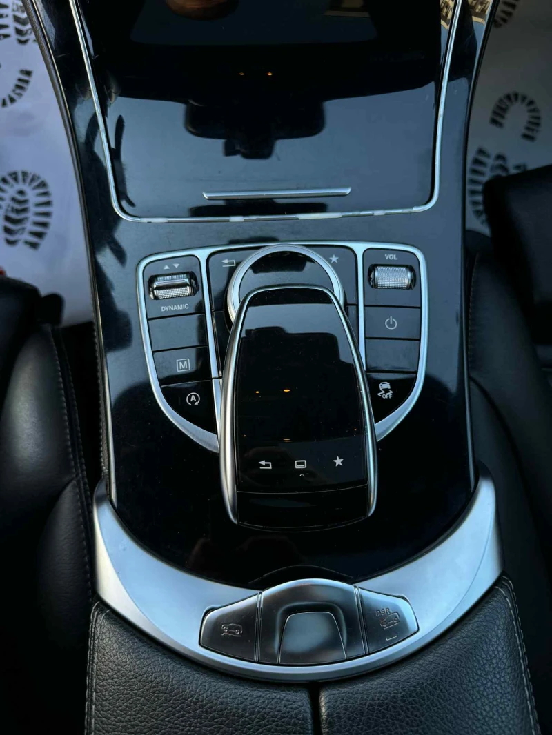 Mercedes-Benz GLC 250 D* AMG* 9G* PANO* HEADUP* FULL* , снимка 15 - Автомобили и джипове - 52007415